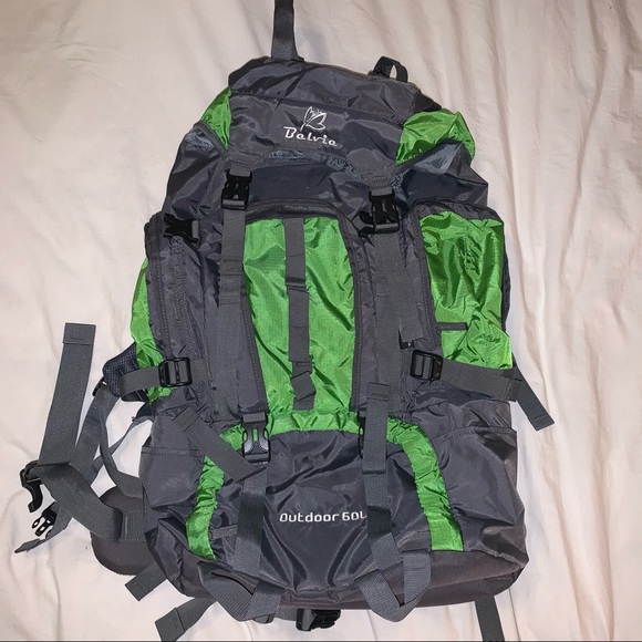 belvie Handbags - Belvie 60L overnight hiking pack size M